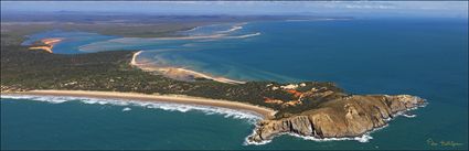 Cape Capricorn Lighthouse - Curtis Island - QLD (PBH4 00 18165)